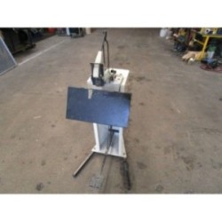 STAPLING MACHINE   2000